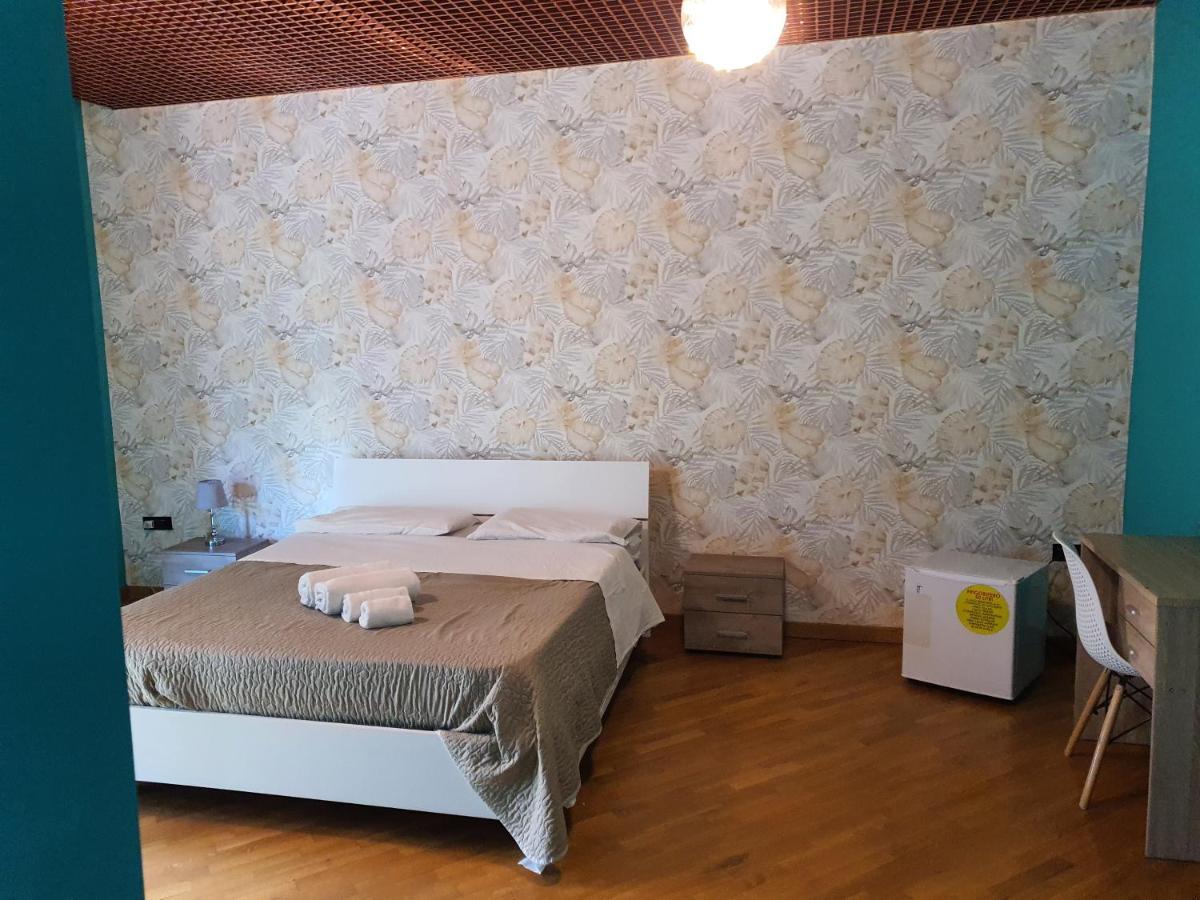 カゼルタ B B Desy Bed & Breakfast エクステリア 写真